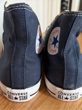 Converse Chuck Taylor’s All Star Navy Canvas High-Top Sneakers White Sole #83